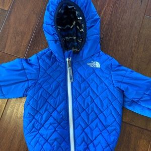 2T North Face reversible puffer coat
